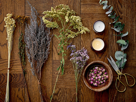 NORDIC-Forest Scented Candle, Gold, Natural Wax