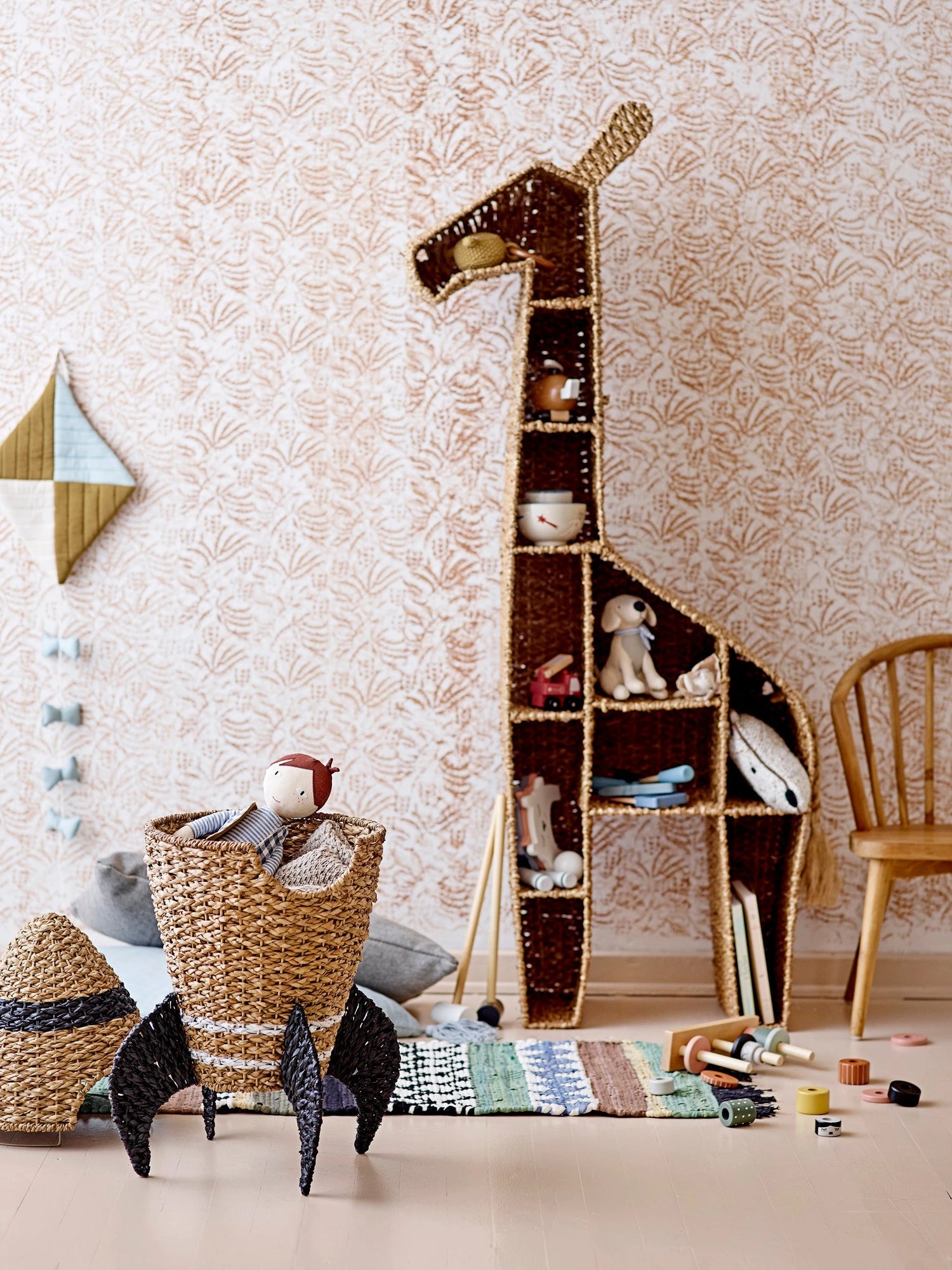 Shelves & Bookcases