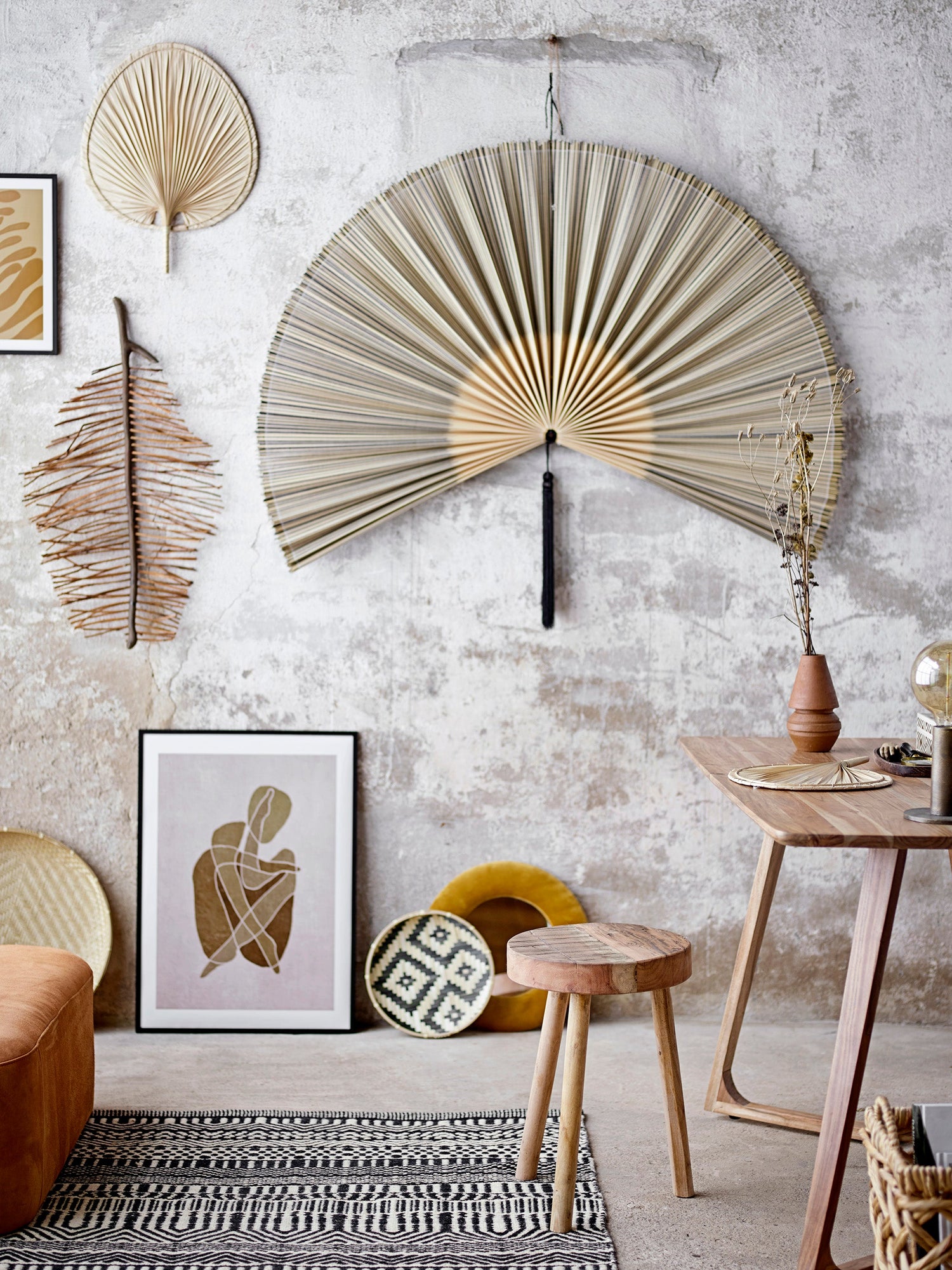 Wall Art & Mirrors