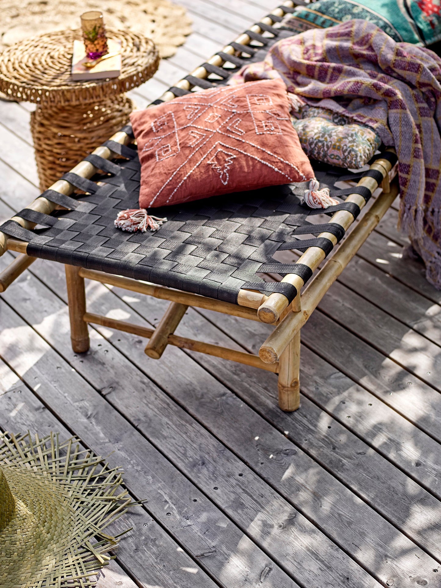 Camo Side Table, Nature, Water Hyacinth